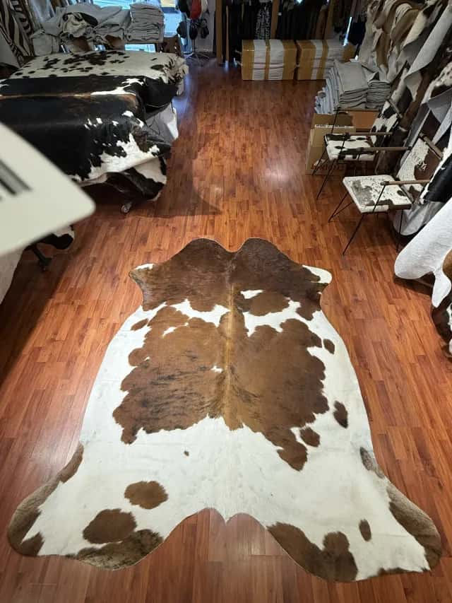 Fiesta Leather Art Hakiki Deri Dana Postu KAHVE BEYAZ 200 x 230