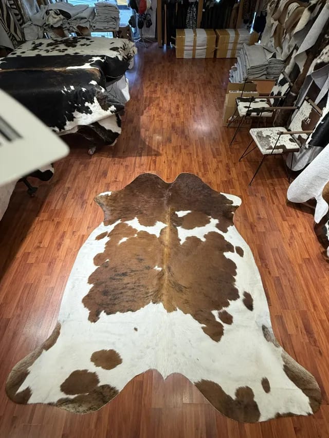 Fiesta Leather Art Hakiki Deri Dana Postu KAHVE BEYAZ 200 x 230 - 1